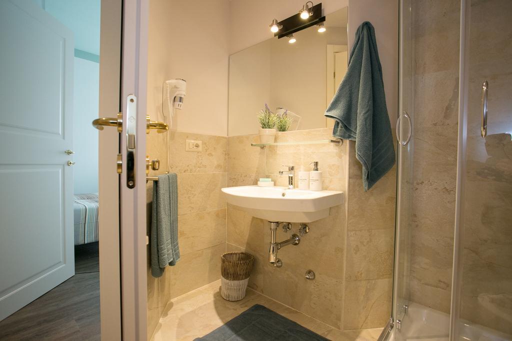 Apartment Cola Di Rienzo A E B
