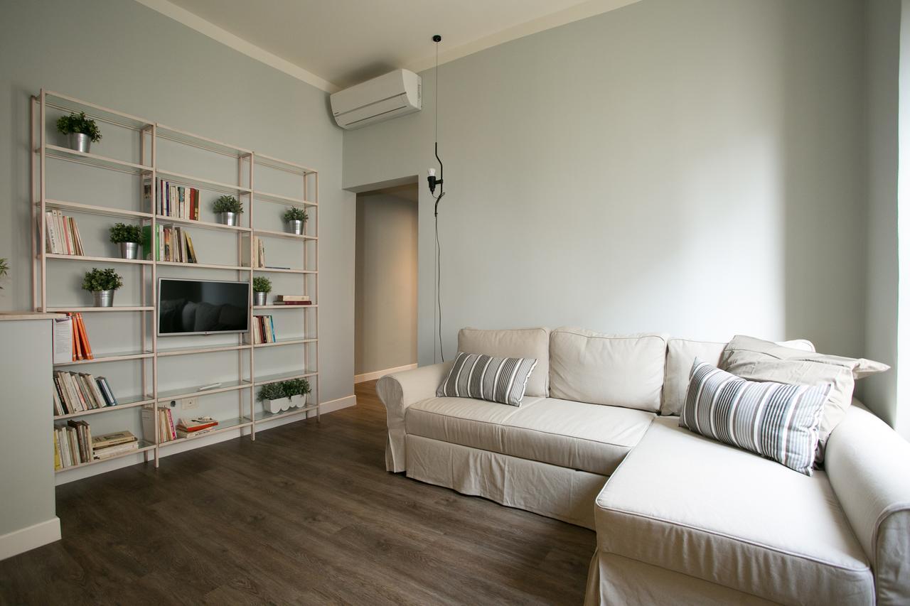 Cola Di Rienzo A E B Apartment